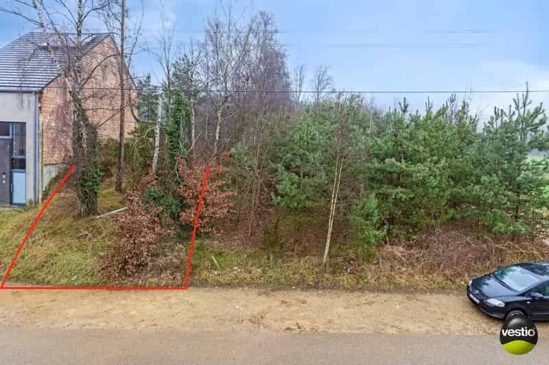 Bouwgrond te Huur Lummen 4a 64ca Halfopen Bebouwing