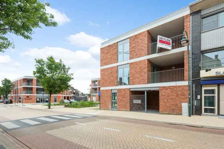 Te koop 2-slaapkamer appartement in Balen met terras en ondergrondse parking