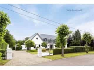 Villa te koop Heusden Zolder 8 extra ruimtes