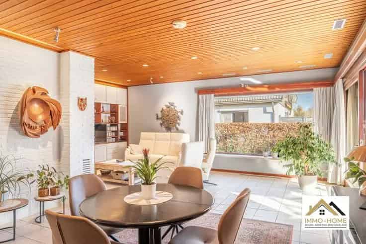 Te Koop: Tijdloze Bungalow Lochristi