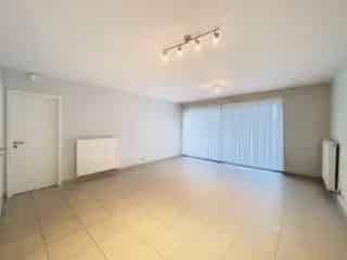Appartement 2 Chambres Nijvel - Proche Gare et Commerces
