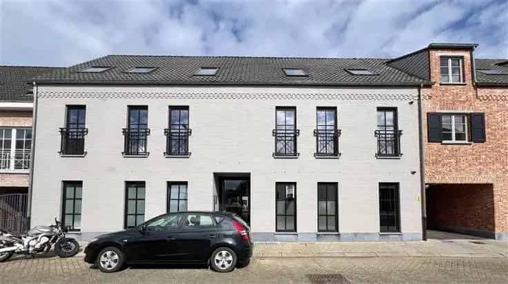 Studio te Koop: Instapklare Studio met Alle Comfort