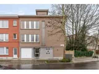 Appartement te koop Berchem 100m2 2 slaapkamers gerenoveerd