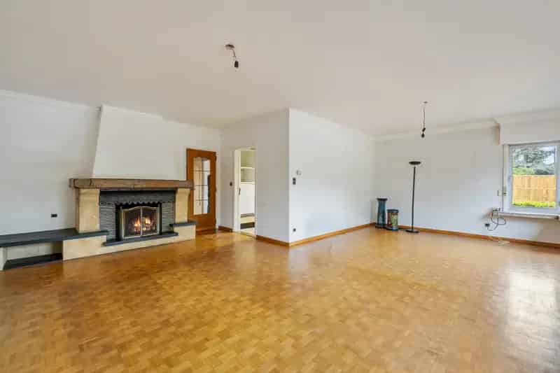 Appartement te huur gelijkvloers 3 slaapkamers tuin garage