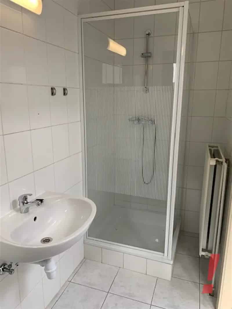 Huis te Huur Brugge: Instapklare Rijwoning met Terras