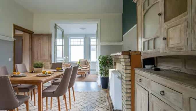 Huis te Koop Marke - Karaktervol huis met ruime volumes