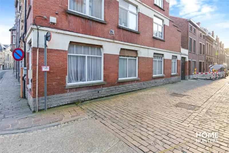 Te renoveren Huis in Ieper Centrum