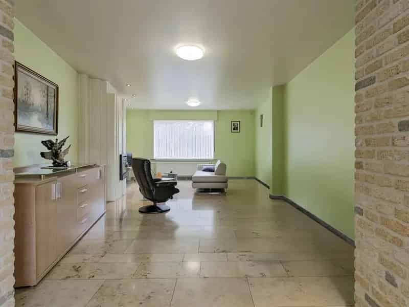 Huis te huur Nevele: Instapklare woning met 3 slaapkamers en tuin