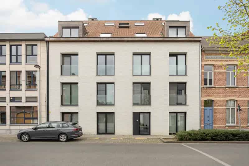 Luxueus Appartement te Heist-op-den-Berg