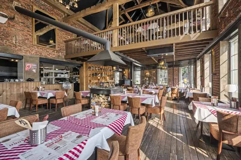 Huis te koop Kortrijk Centrum: Restaurant 446m²