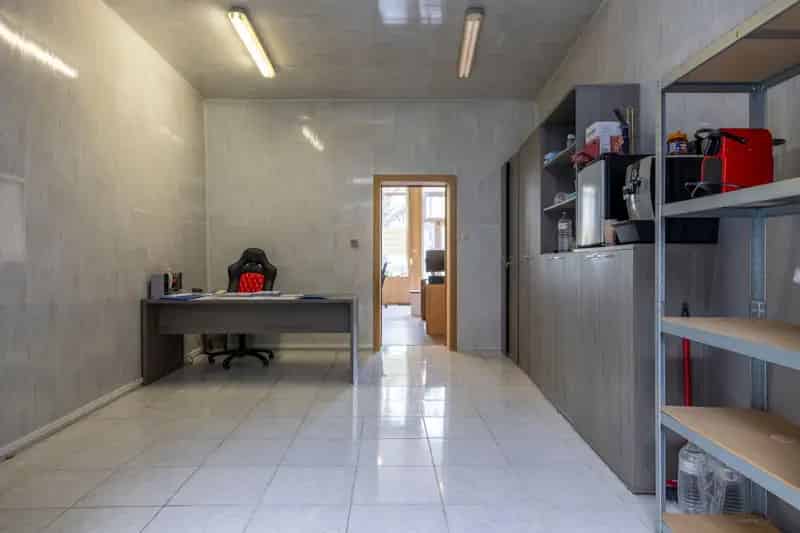Statige Woning 5 Slaapkamers Handelsruimte Terras