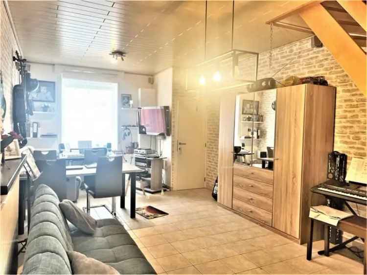 Huis te Koop Menen: 2 Slaapkamers, Instapklaar