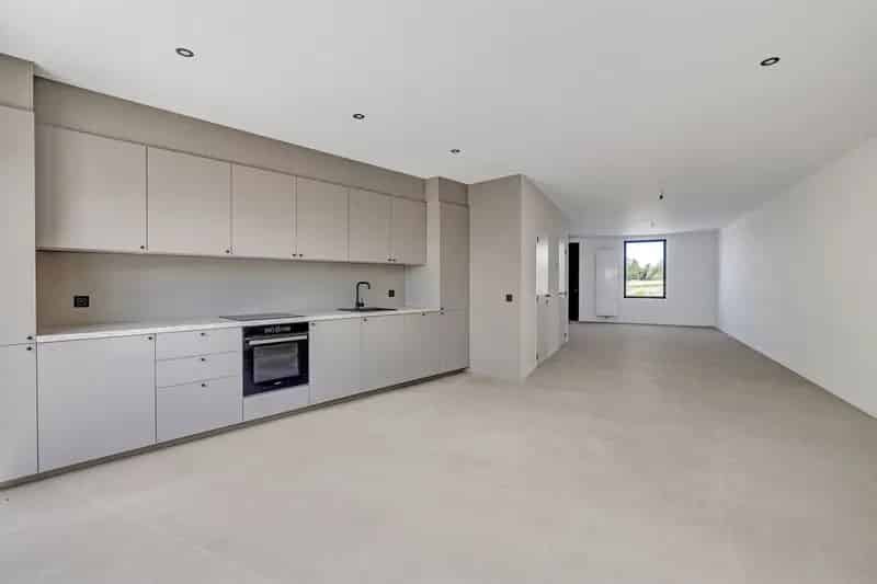 Vernieuwde Halfopen Woning met Agrarisch Verzicht
