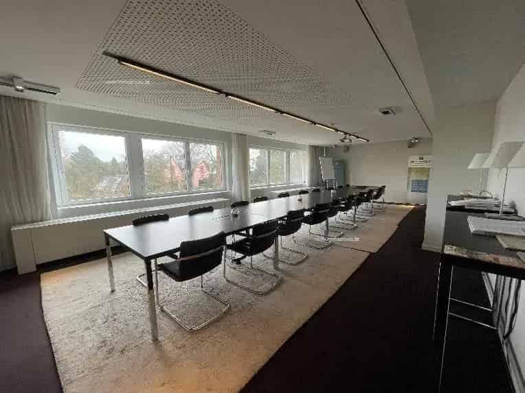 Kantoren te Huur Uccle 750m² Instapklaar