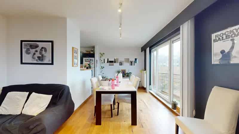 Ruim appartement te huur 3 slaapkamers 105m²