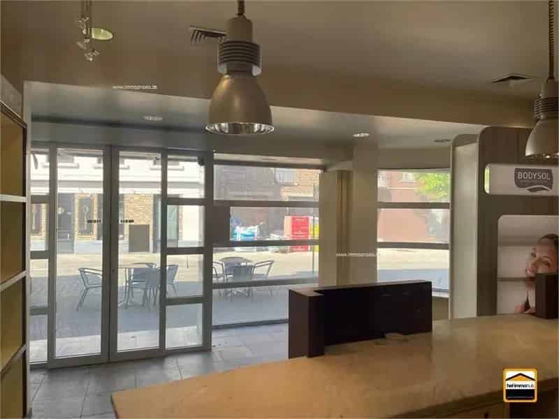 Handelspand met Woonst te Borgloon 3 slaapkamers