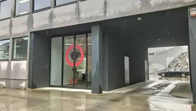 Kantoor te Huur Wevelgem - Moderne en Instapklare Ruimte