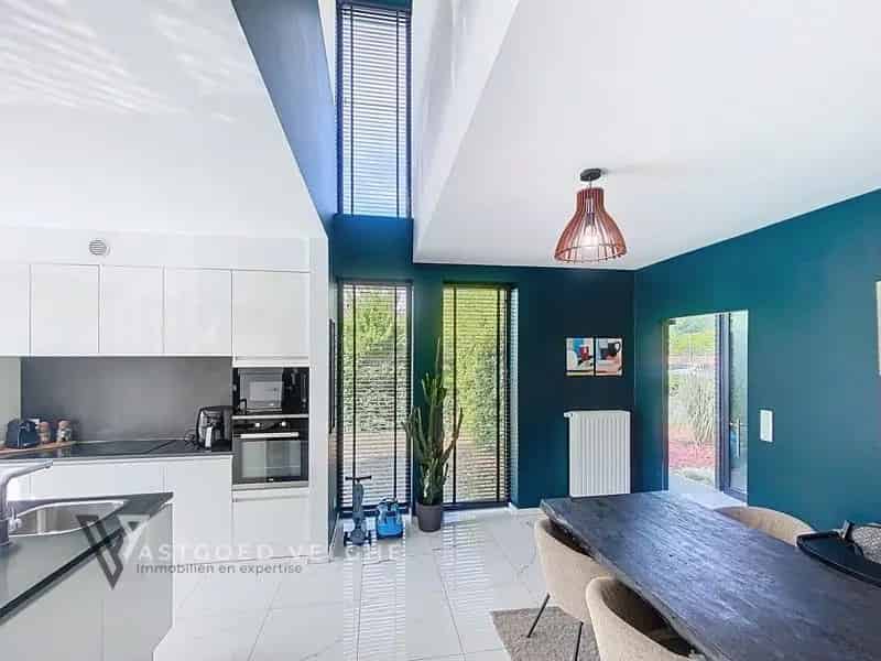 Moderne woning  van 151m² op wandelafstand van het centrum van Genk