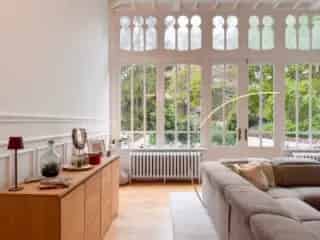 Herenhuis te huur Ukkel 400m² 4 slaapkamers tuin