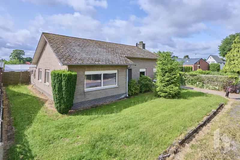 Te renoveren woning nabij centrum Lommel