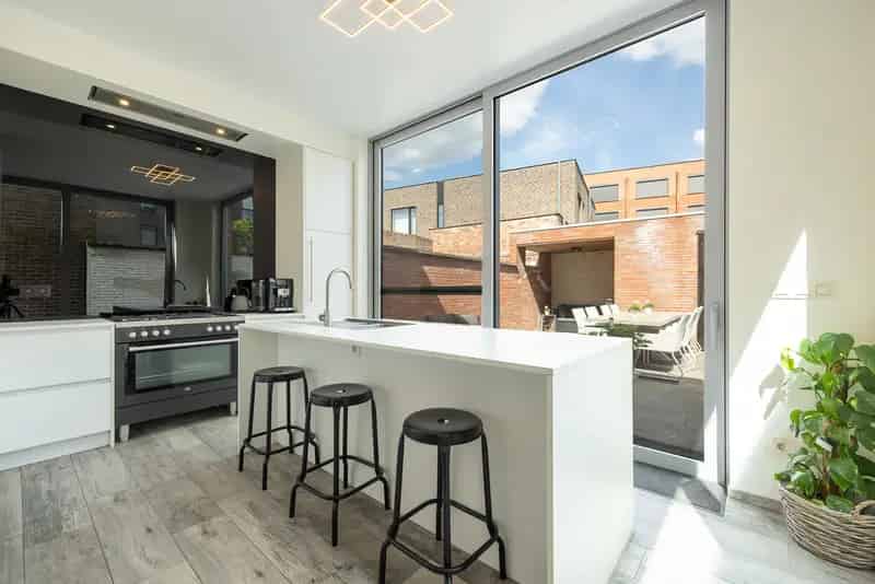 Huis te koop Turnhout Centrum: Instapklare gezinswoning met studio