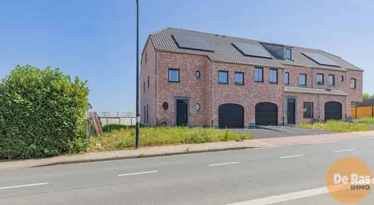 Huis Te Koop Zwalm: Ruime Nieuwbouwwoning 4 Slaapkamers