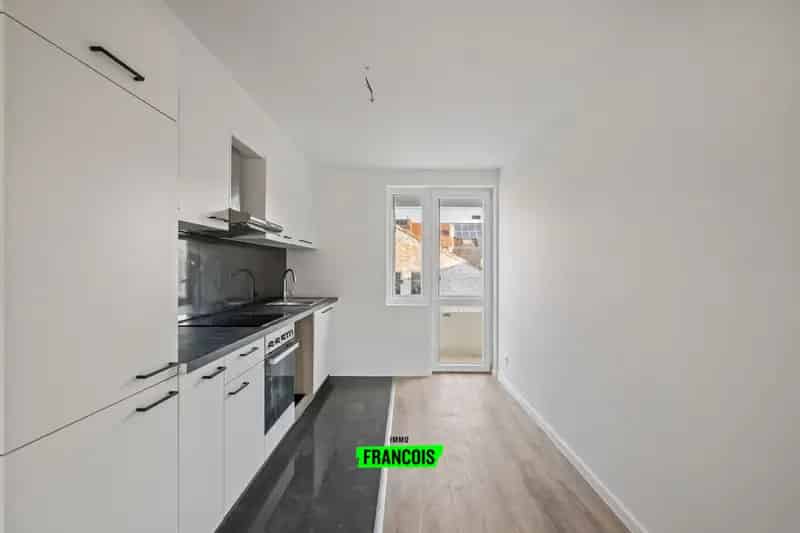 Gerenoveerd Appartement Oostende Centrum