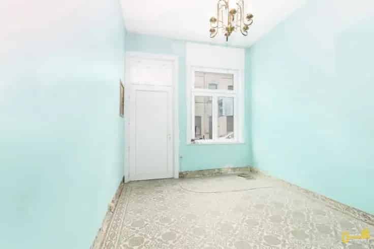 Huis te renoveren 2 slaapkamers grote tuin