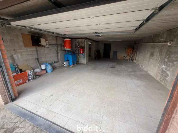 Halfopen Woning Lauw Tongeren 125m² Garage Tuin Kelder