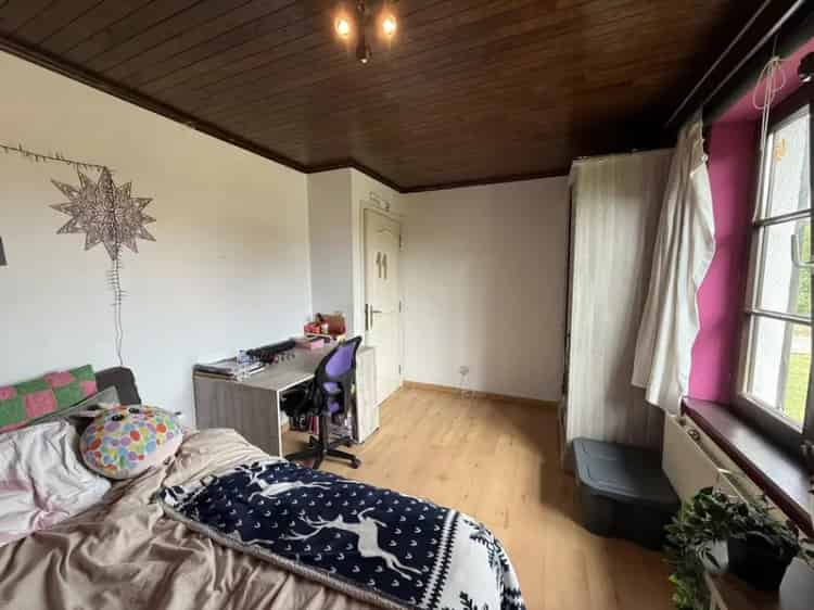 3 Slaapkamer Woning Te Huur Geel - Ruime Tuin en Garage