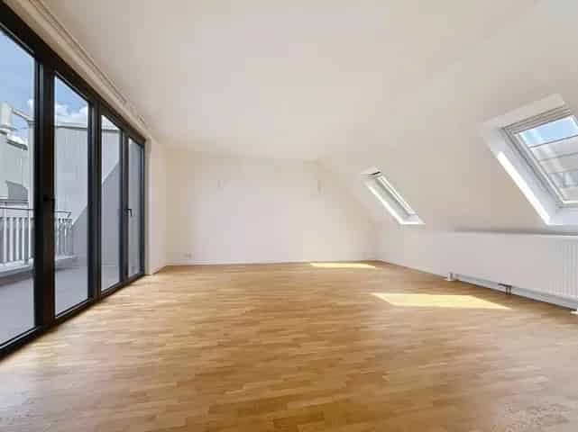 Studio te Huur Brussel Europees Kwartier 50m2 Terras