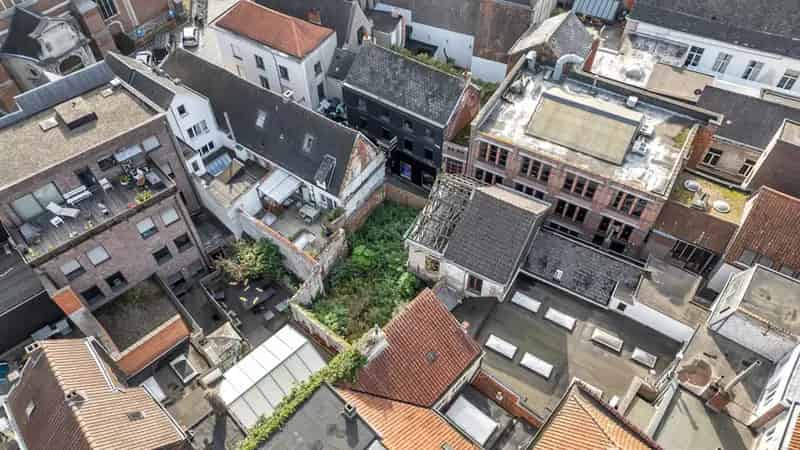 Grond met mogelijkheden centrum Aalst 140m²