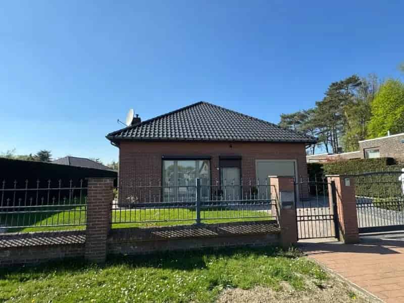 Instapklare woning 3 slaapkamers garage 5a80