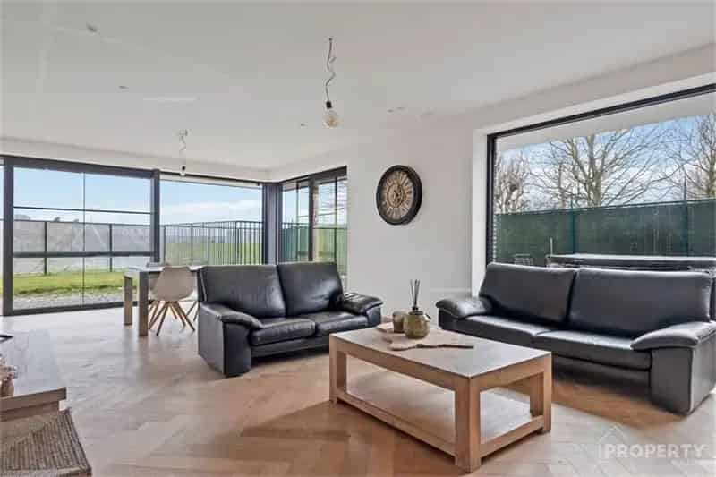 Moderne woning te koop Wielsbeke 3 slaapkamers 220m²