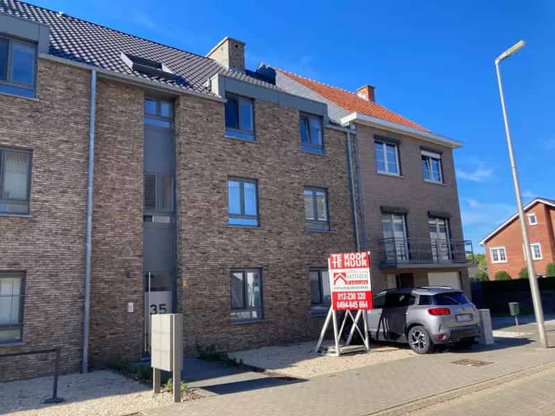 Autostaanplaats te koop Tongeren