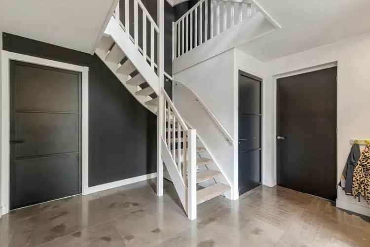 Villa te koop nabij NL grens 5 slaapkamers 2 badkamers