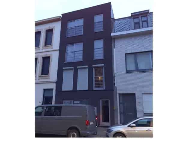 Appartement 2 slaapkamers  2010  4 verdiepingen Eikblokstraat