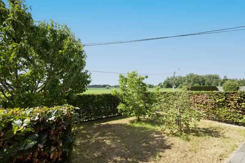 Bungalow te huur Adegem 2 slaapkamers tuin bijgebouwen