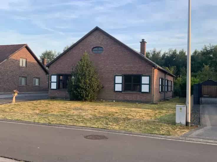5 Slaapkamers Landhuis Te Koop Berbroek