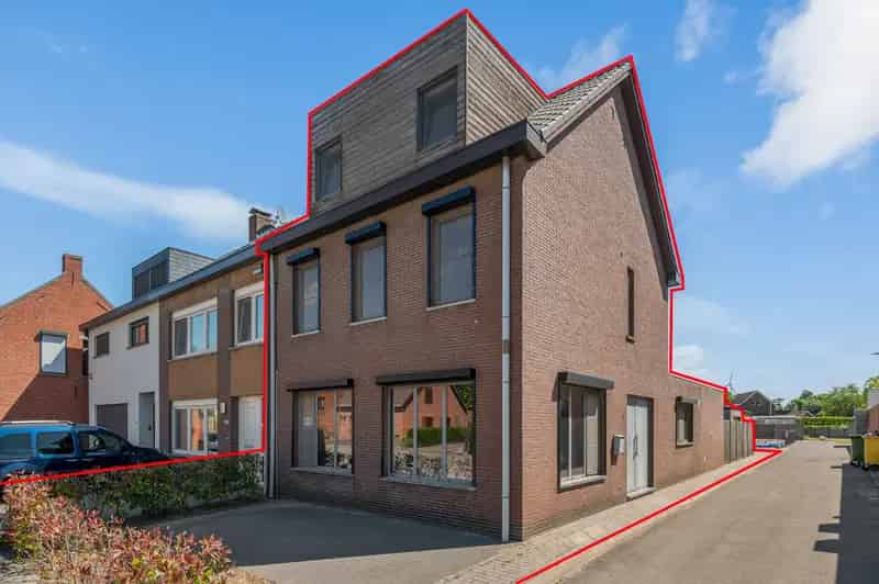 Gerenoveerde Energiezuinige Woning Te Huur Nabij Centrum