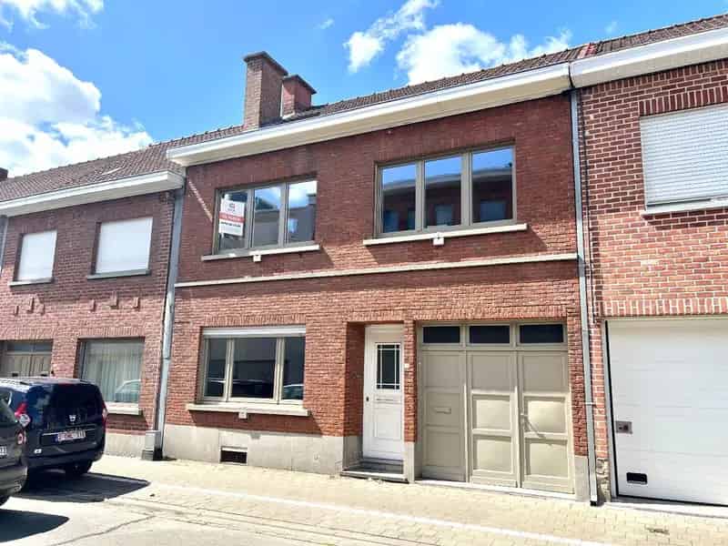 Woning met tuin en 3 slaapkamers te huur te Heule.