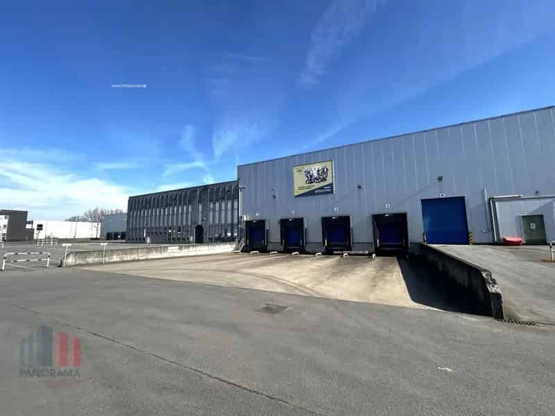 Bedrijfsgebouw te huur Zele 4654m2  N47 E17