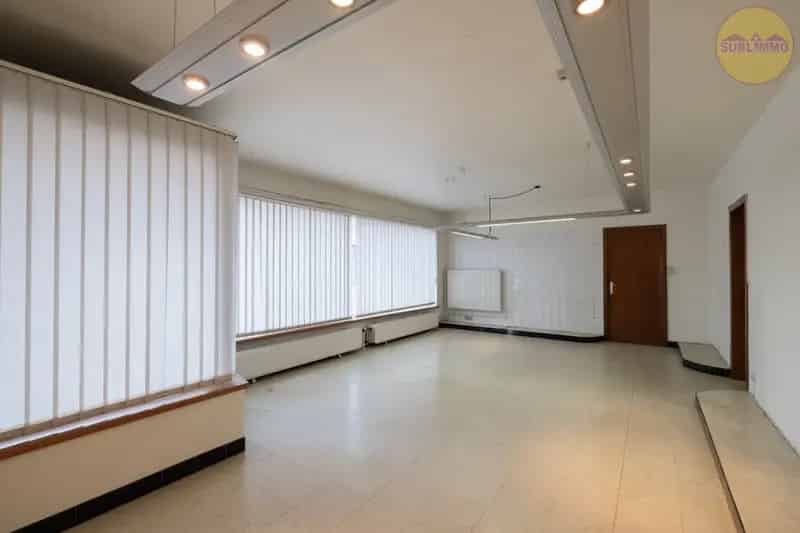 Op te frissen woning 5 slaapkamers Tessenderlo-Ham