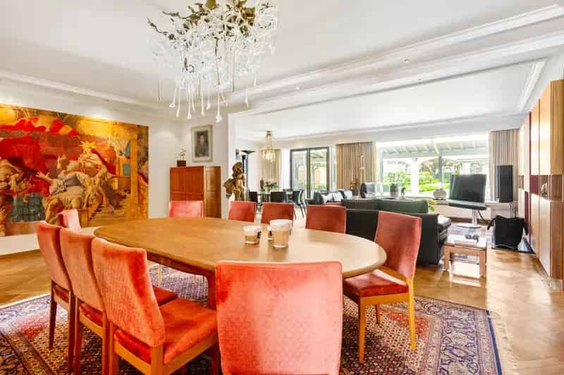 Ruim Huis te Huur Gierle Centrum 5 Slaapkamers Grote Tuin
