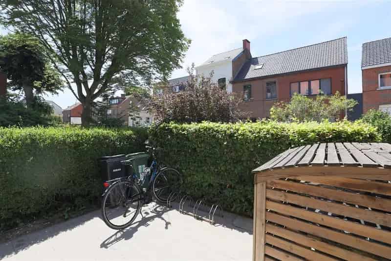 Huis te huur Boechout: Ruime gezinswoning 4 slaapkamers 2 badkamers