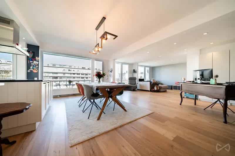 Appartement 3 slaapkamers Sint-Pieters-Woluwe  Terras Garage