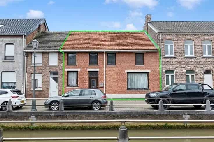 Te renoveren Rijwoning Zoutleeuw Centrum