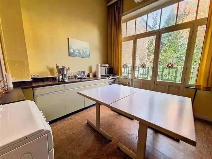 Huis Te Koop 320m2 6 Slaapkamers Karaktervol