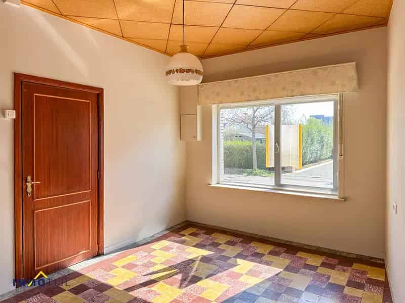 Te renoveren woning met veel potentieel en grote tuin Gijzegem