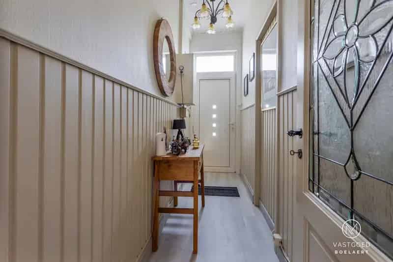 Halfopen Woning Teralfene Garage Tuin
